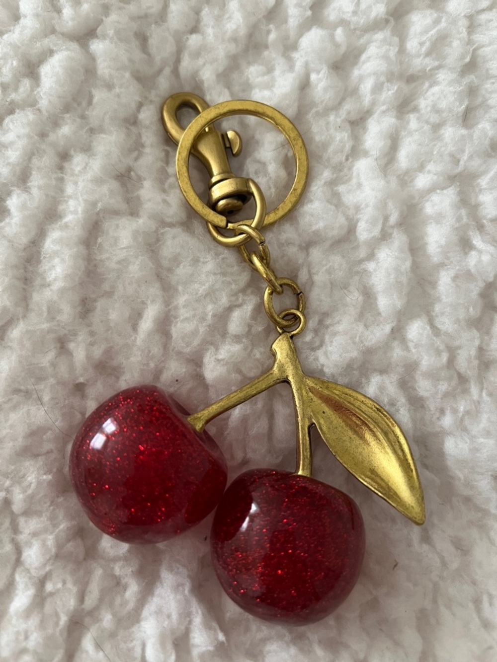 Cute Cherry Key Chain - Picture 3 of 3